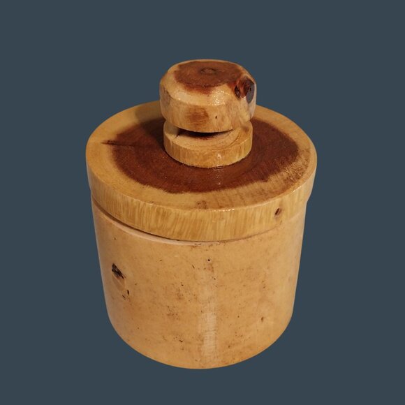 Primitive Wood Mold Or Press Hinged Box - Picture 4 of 8